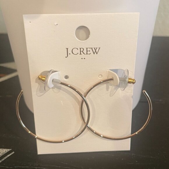 J.Crew Factory Gold Simple Hoop Earrings Thin Lightweight Classic Minimal BB988 - Picture 1 of 5